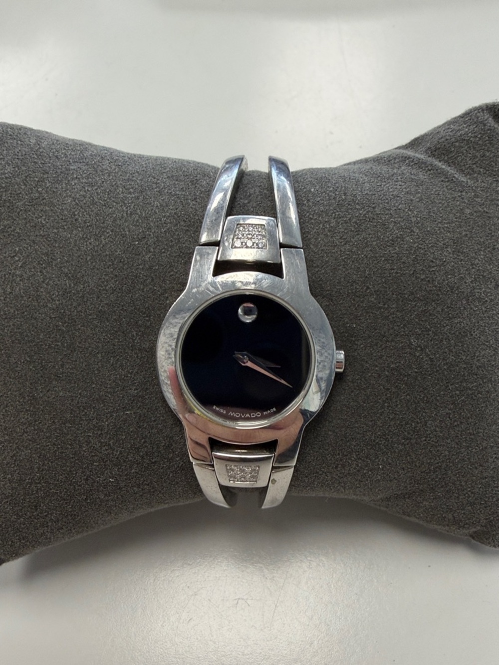 Movado Amorosa Sapphire Crystal Stainless Steel Ladies Bangle Bracelet Watch
